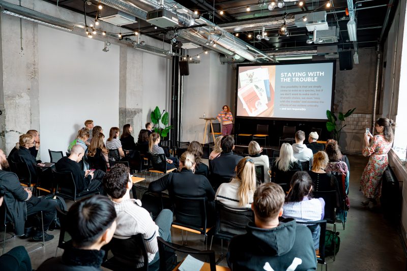 REA atbalsta Rīgas radošo nozaru pārstāvju piedalīšanos starptautiskā aprites ekonomikas dialogā Tallinā